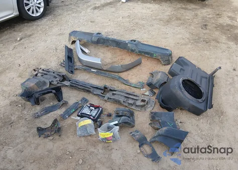 2021 Jeep Wrangler 4Xe Unlimited Sahara 4X4 z USA, uszkodzony, nr VIN 1C4JJXP63MW742836